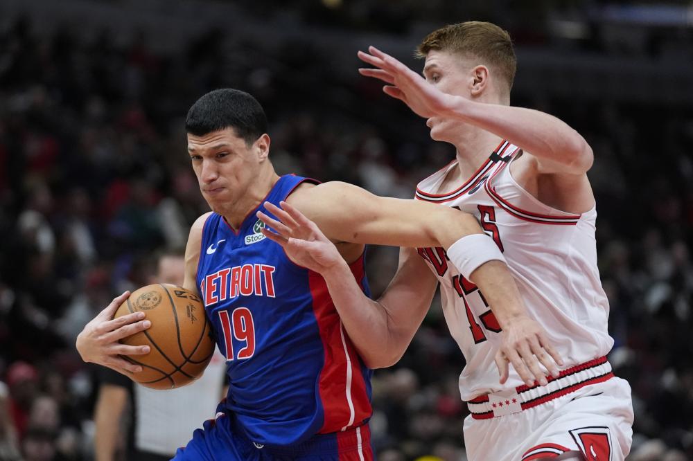 并肩而立 并肩而立