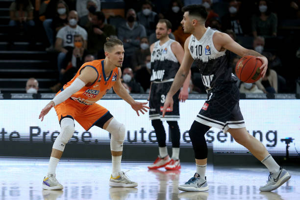 每一场比赛 每一场比赛